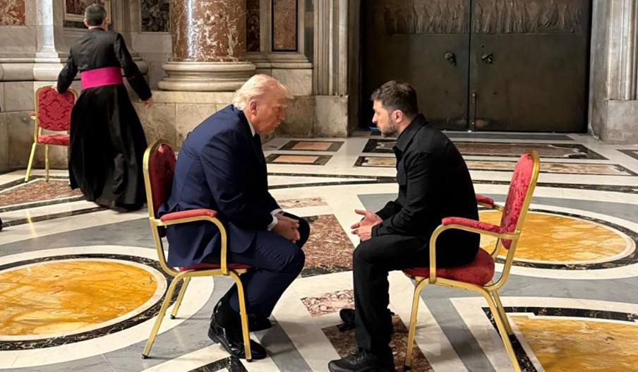 Дональд Трамп наполягав на особистій зустрічі із Володимиром Зеленським у Ватикані, — Майкл Волц